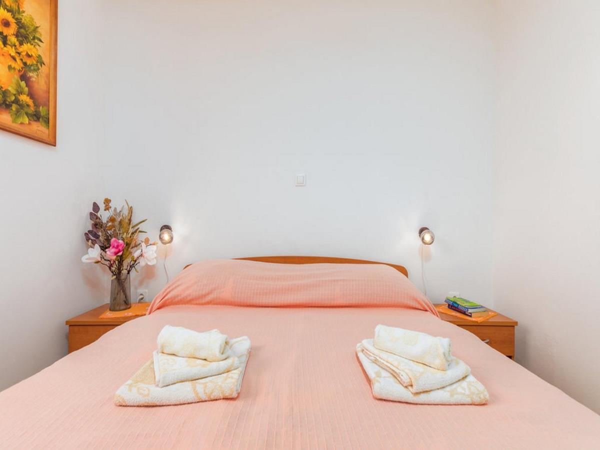 Apartment Dana Fazana Ngoại thất bức ảnh
