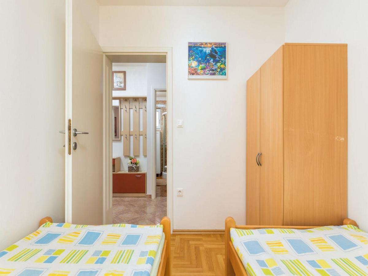 Apartment Dana Fazana Ngoại thất bức ảnh