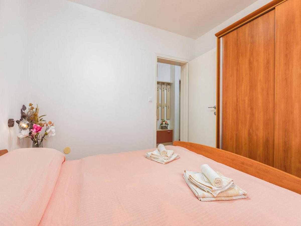 Apartment Dana Fazana Ngoại thất bức ảnh